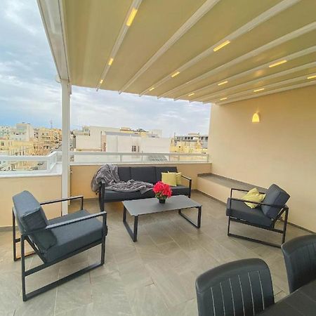 The Blue Mill Penthouse With Beautiful Views Lägenhet Naxxar Exteriör bild